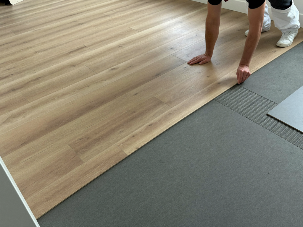 Laminat verlegen im Knuell