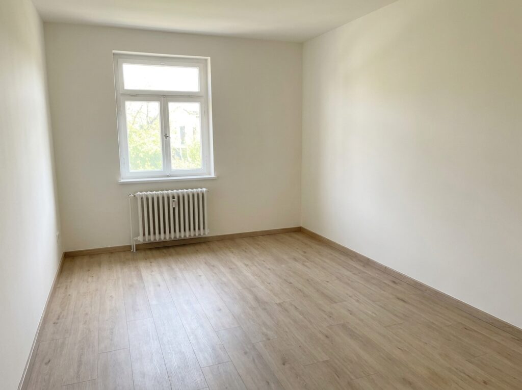 Schlafzimmer in Schwalmstadt nach der Renovierung — Maler Lauer